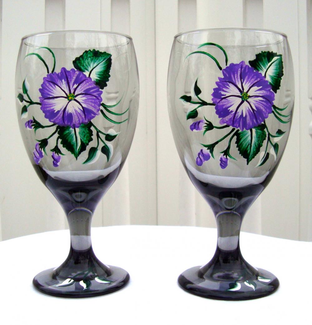 Smoke Wine Glasses With Flowers